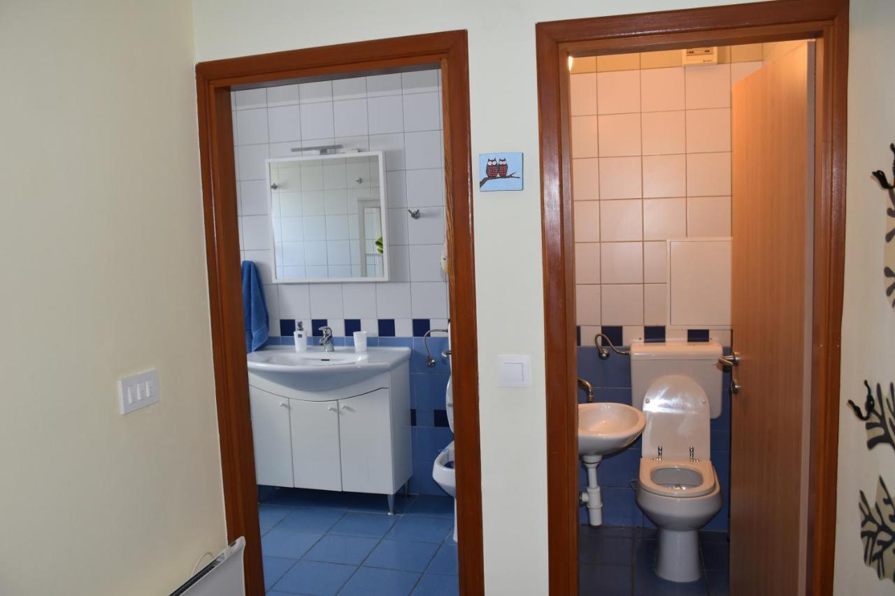 דירות פורץ Apartman Tina מראה חיצוני תמונה