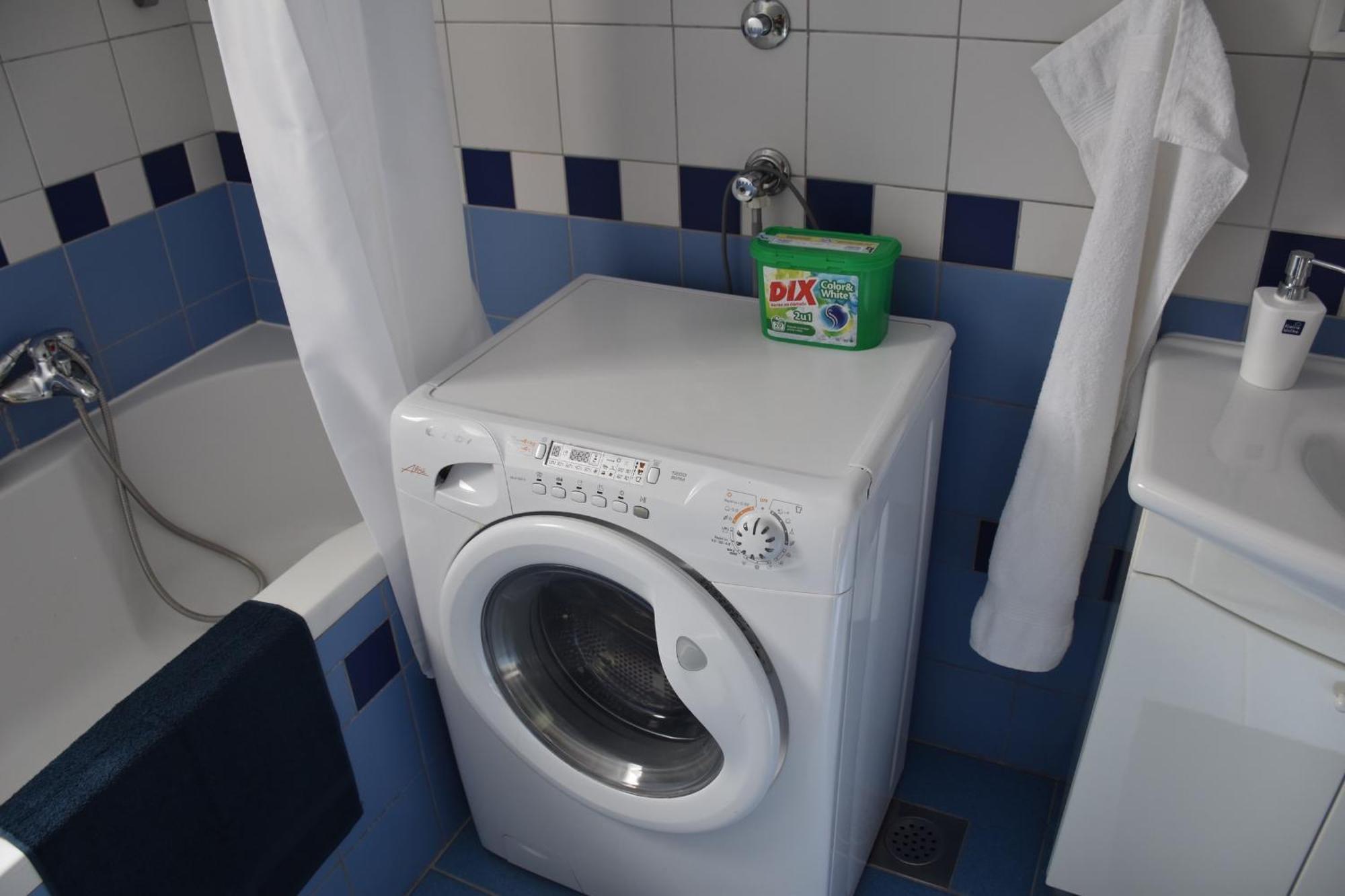 דירות פורץ Apartman Tina מראה חיצוני תמונה